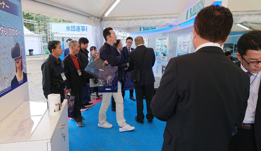 Visitors at stall .png
