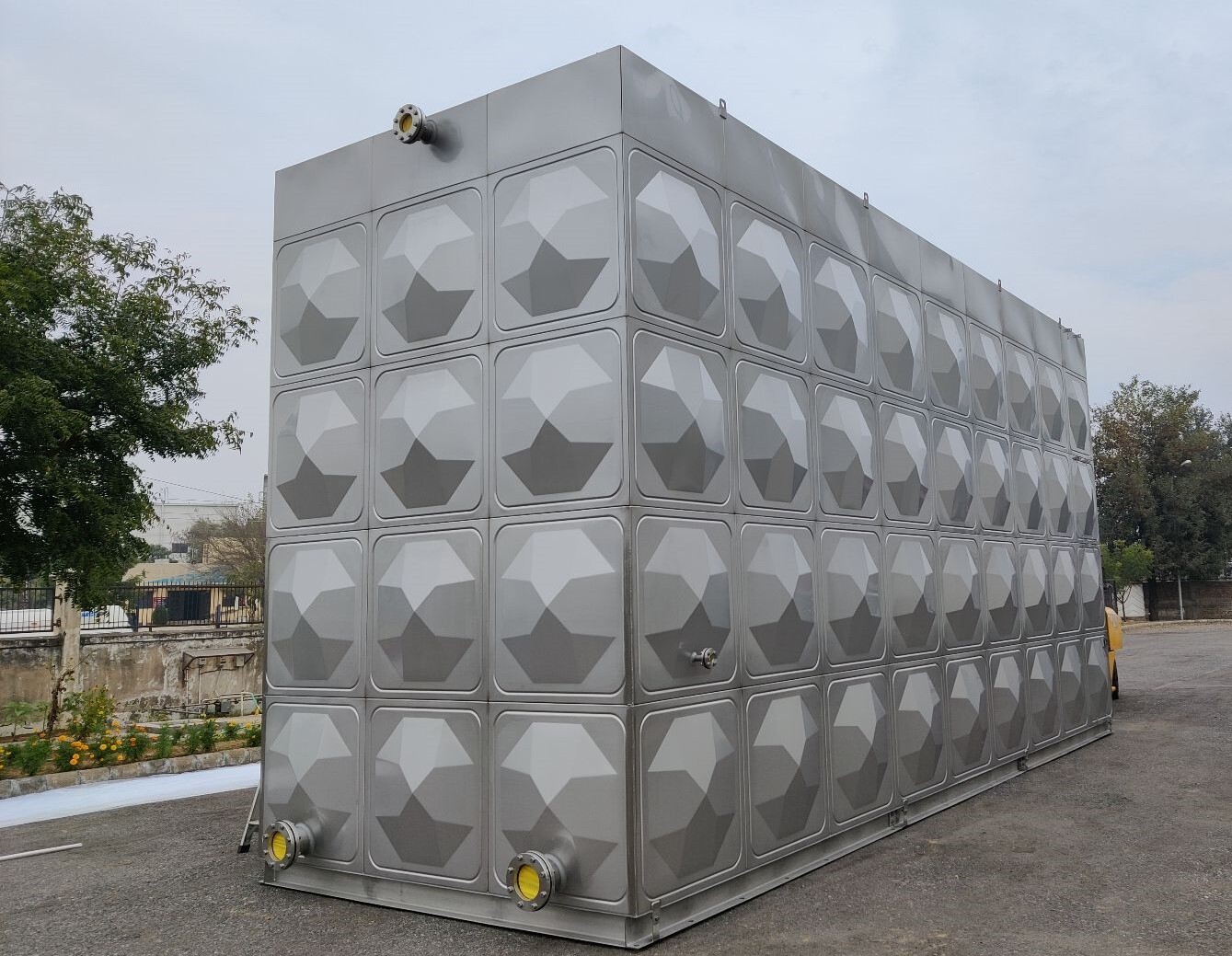 Stainless Steel Water Storage Tank